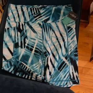 Lularoe Driven Bike Shorts size large NWT